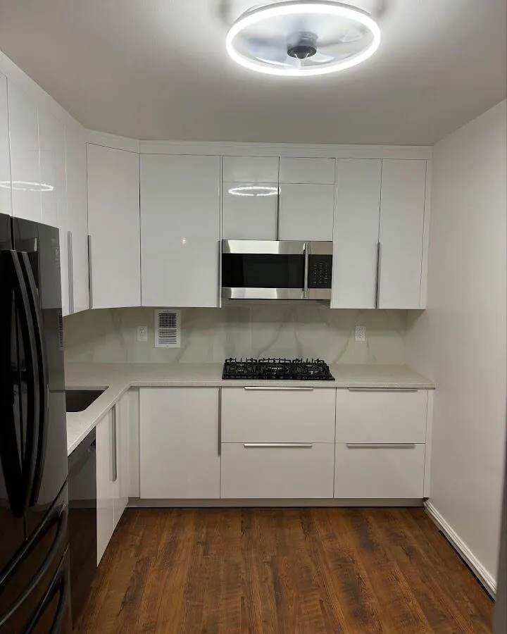 Renovated kitchen with quartz countertops in Kennett